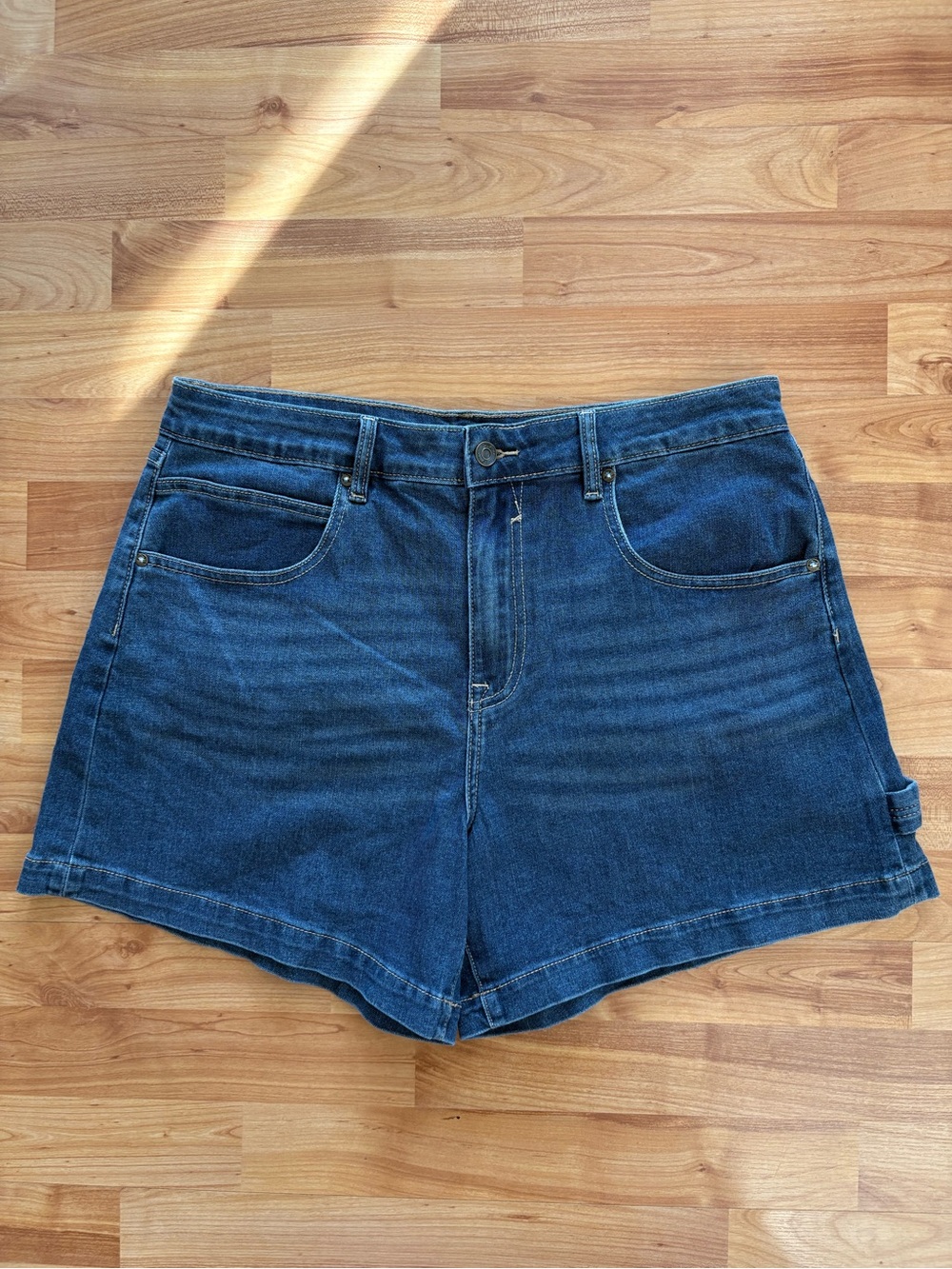 Vigoss Indigo Denim High-Rise Jean Shorts